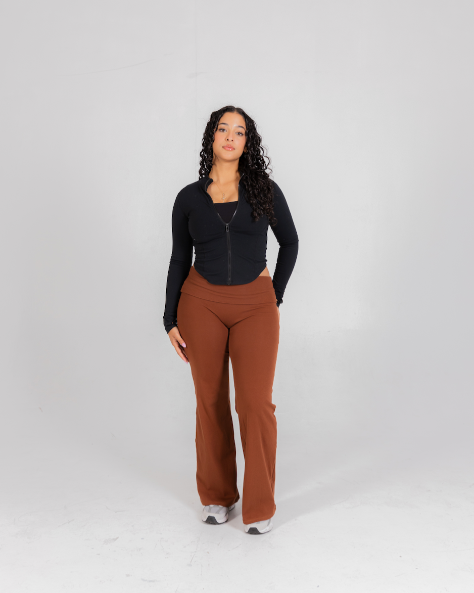 LOUNGE FLARED LEGGINGS - CINNAMON BROWN