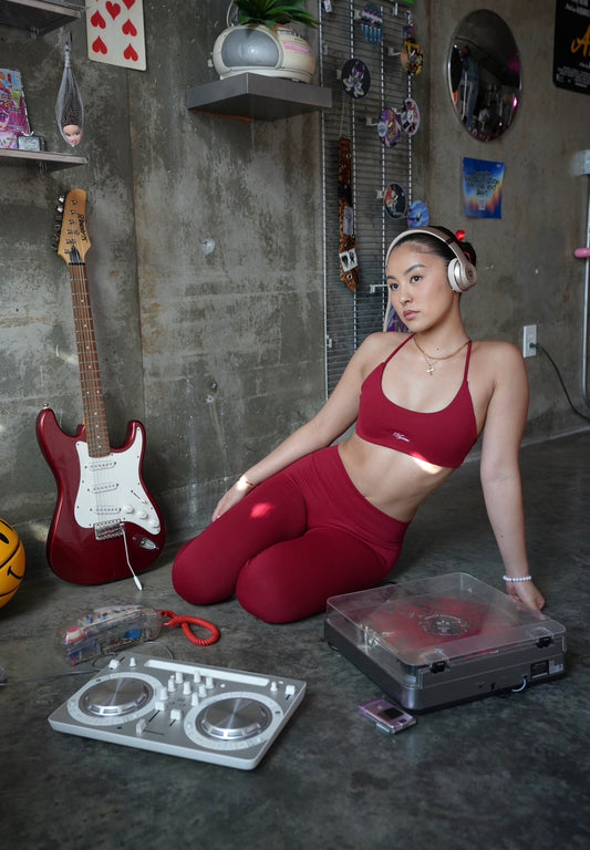 AKA RED SPORTS BRA + LEGGINGS BUNDLE